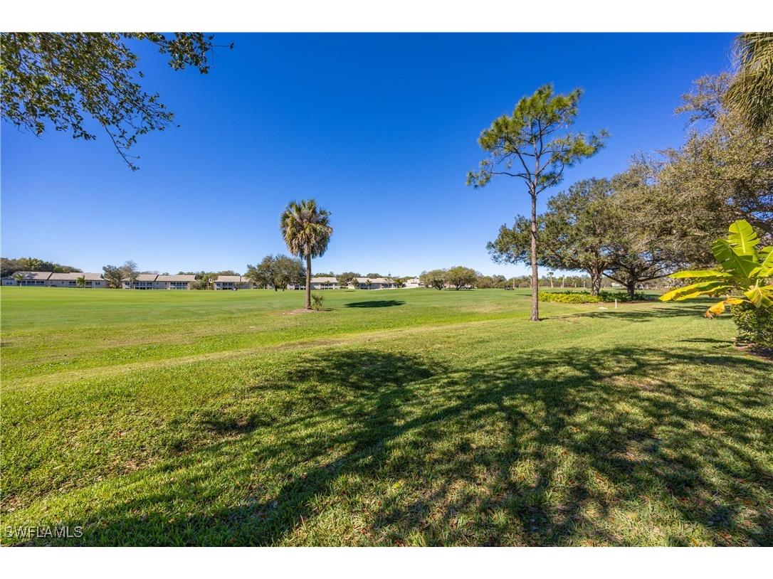 85 Silver Oaks Circle SW #6-102 Naples FL 34119 226004123 image20