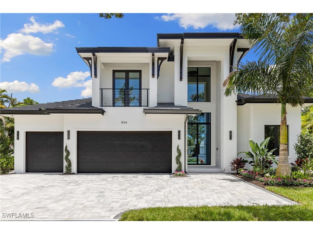 850 10th Street N Naples FL 34102 225056335 image1