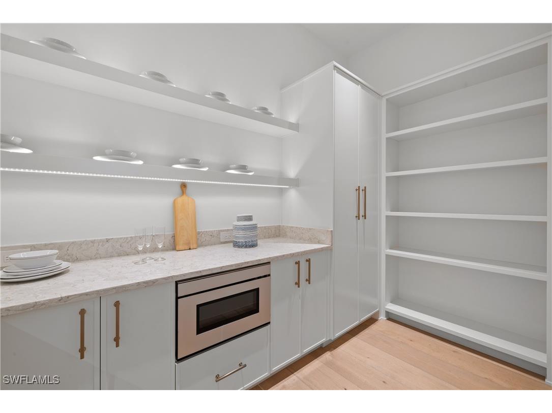 850 10th Street N Naples FL 34102 225056335 image12