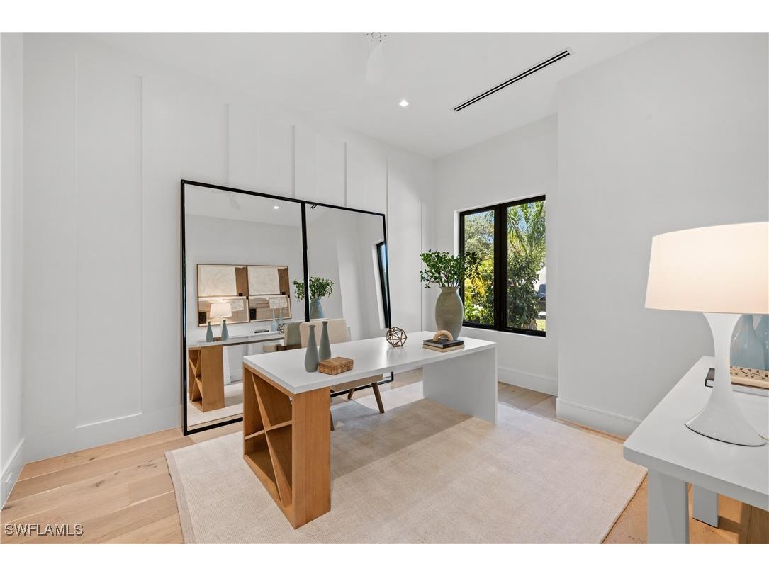 850 10th Street N Naples FL 34102 225056335 image23