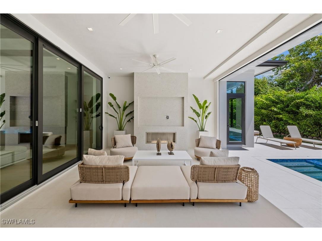 850 10th Street N Naples FL 34102 225056335 image27