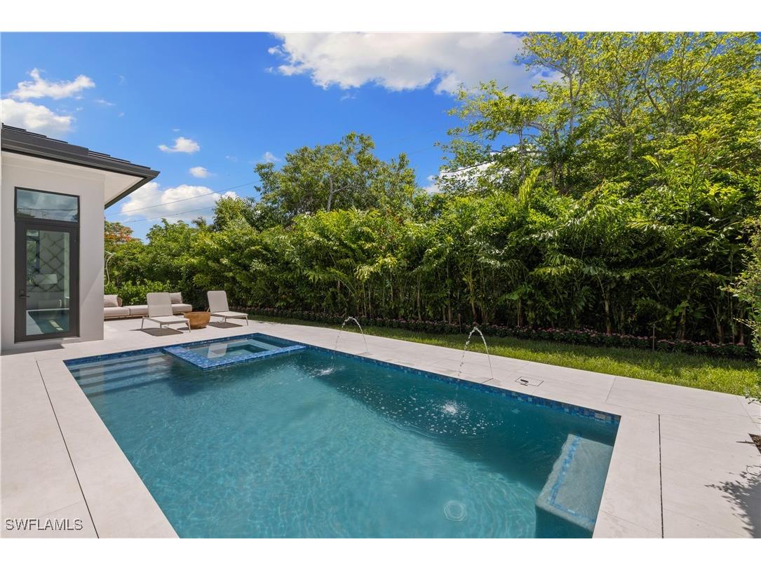 850 10th Street N Naples FL 34102 225056335 image28