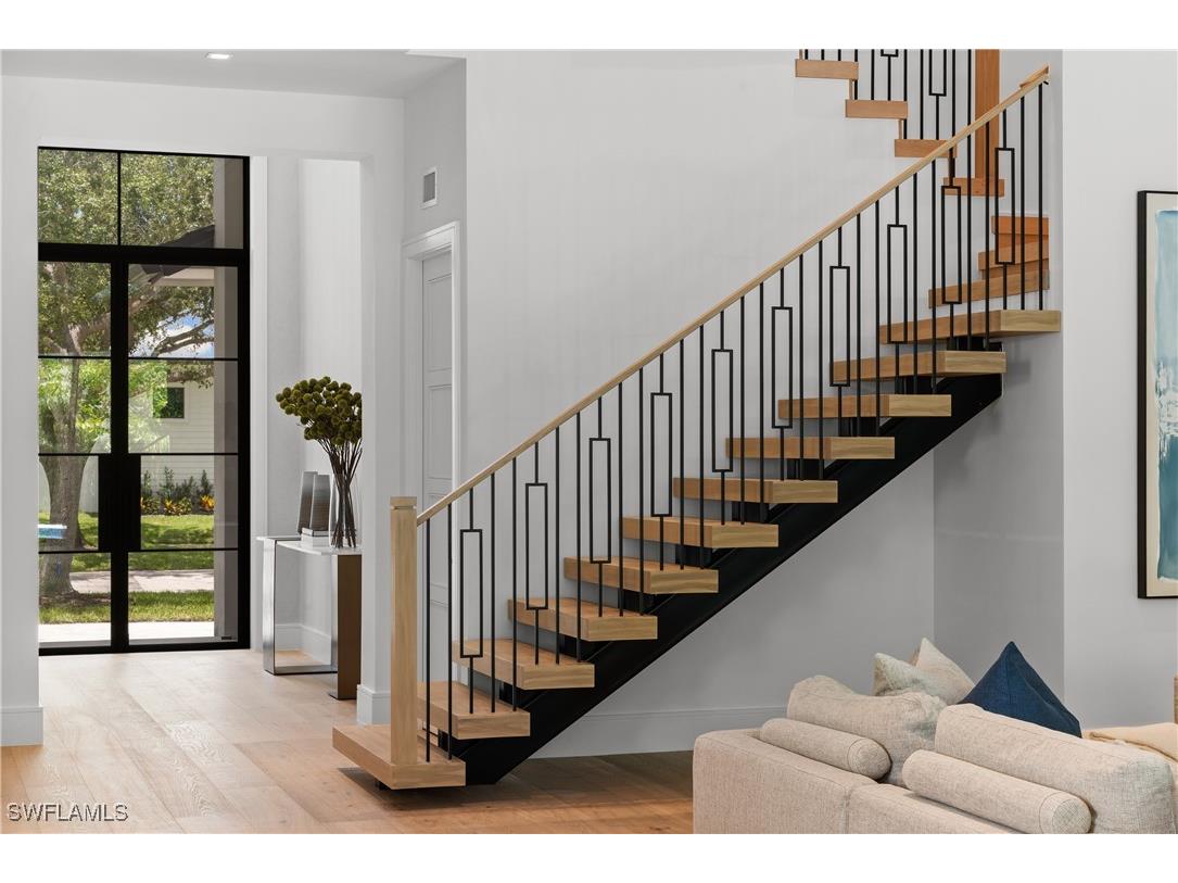 850 10th Street N Naples FL 34102 225056335 image30