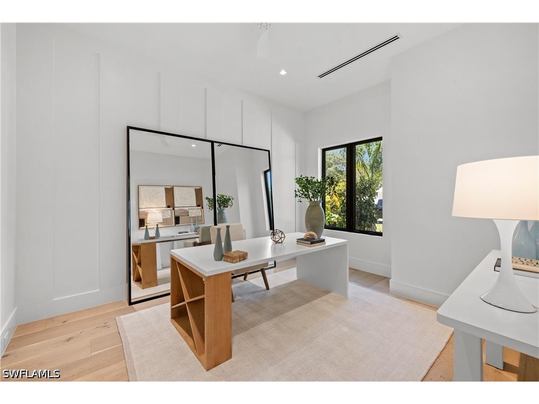 850 10th Street N Naples FL 34102 226024509 image20