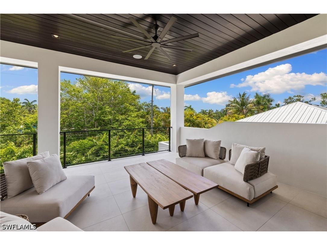 850 10th Street N Naples FL 34102 226024509 image39