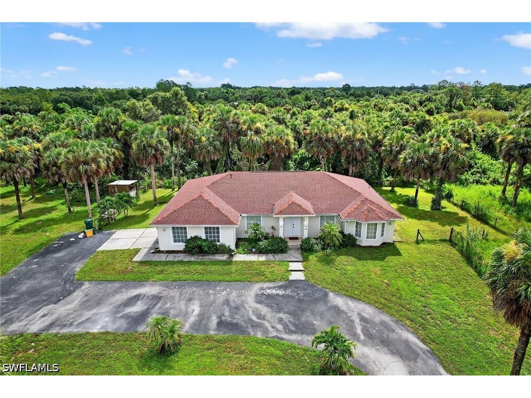 850 29th Street SW Naples FL 34117 226015859 image1