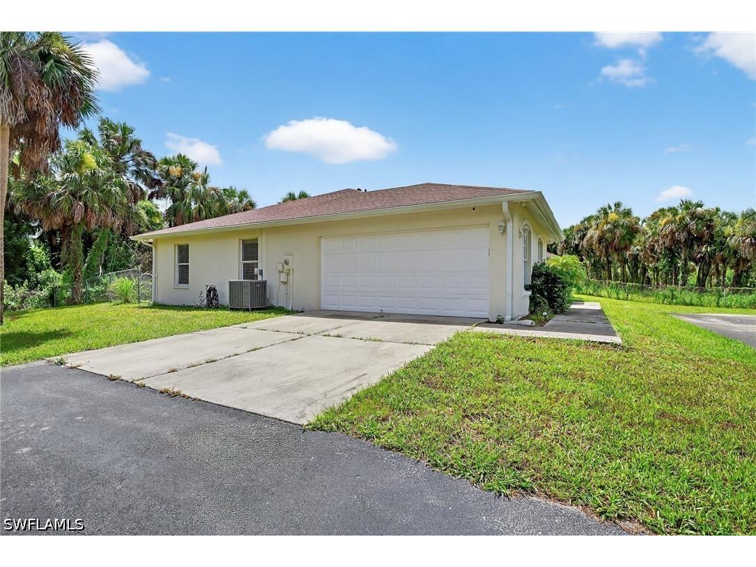 850 29th Street SW Naples FL 34117 226015859 image24