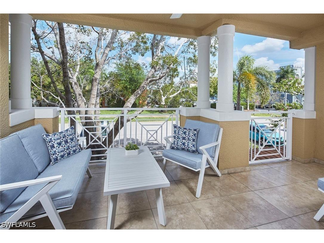 850 6th Avenue N #204 Naples FL 34102 226014670 image1