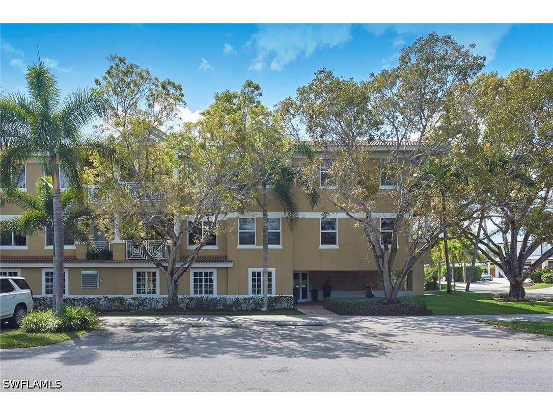 850 6th Avenue N #204 Naples FL 34102 226014670 image17
