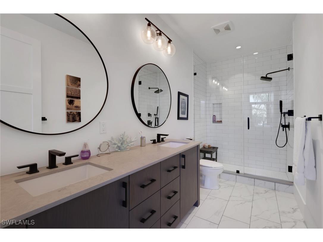 850 Central #303 Naples FL 34102 225079831 image20