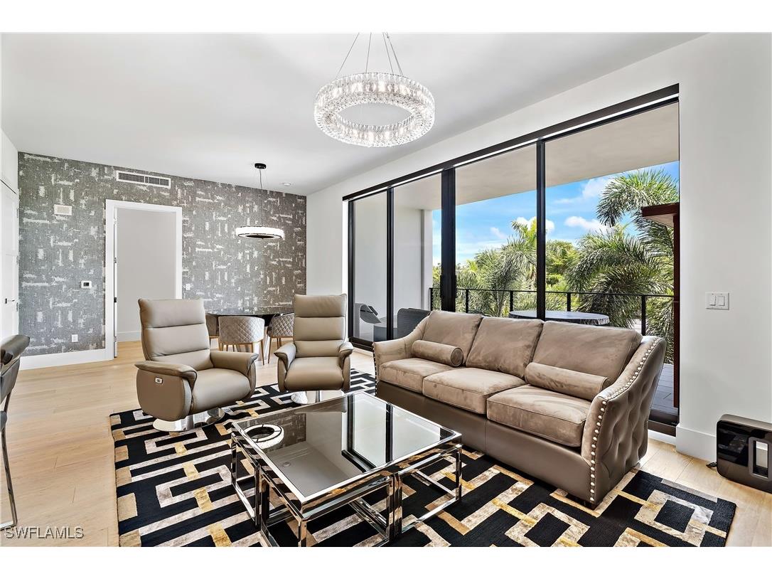 850 Central Avenue #202 Naples FL 34102 225077436 image4