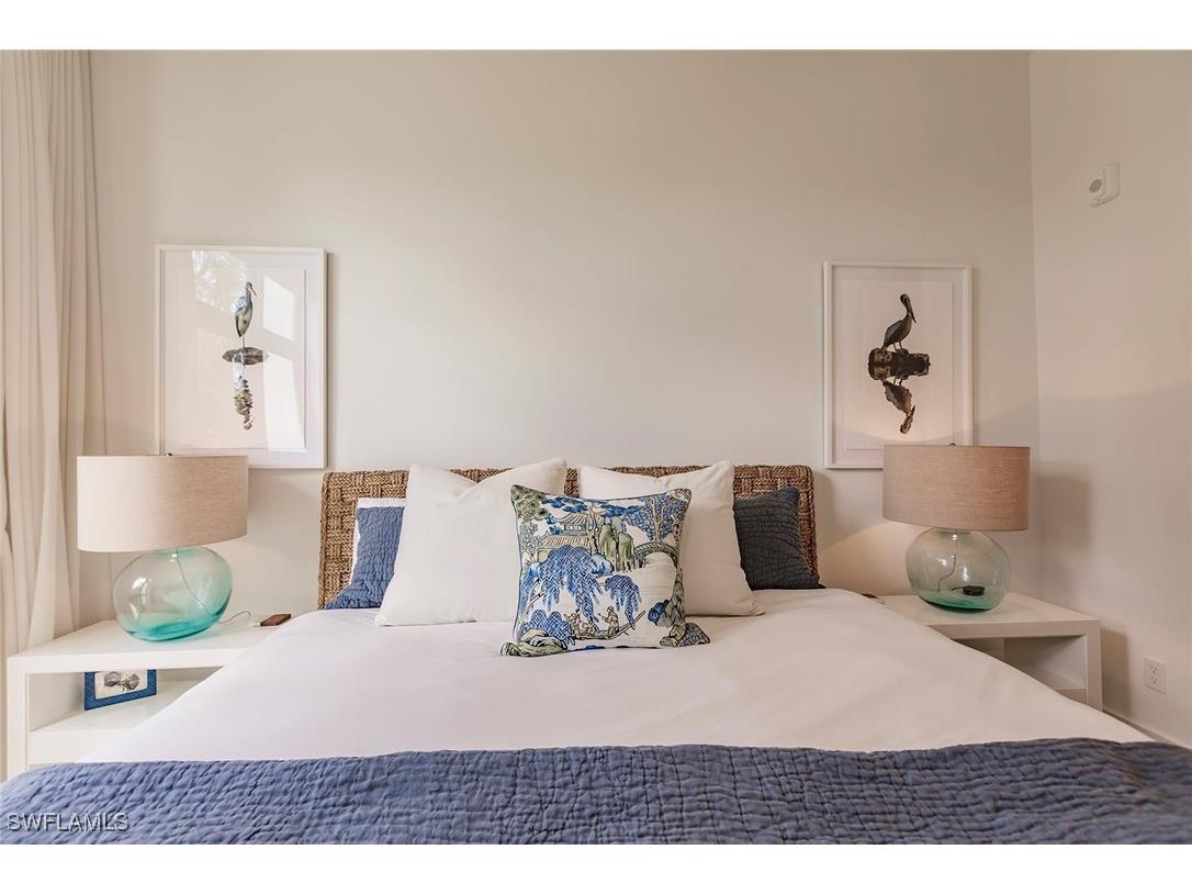 850 Central Avenue #203 Naples FL 34135 225060692 image18
