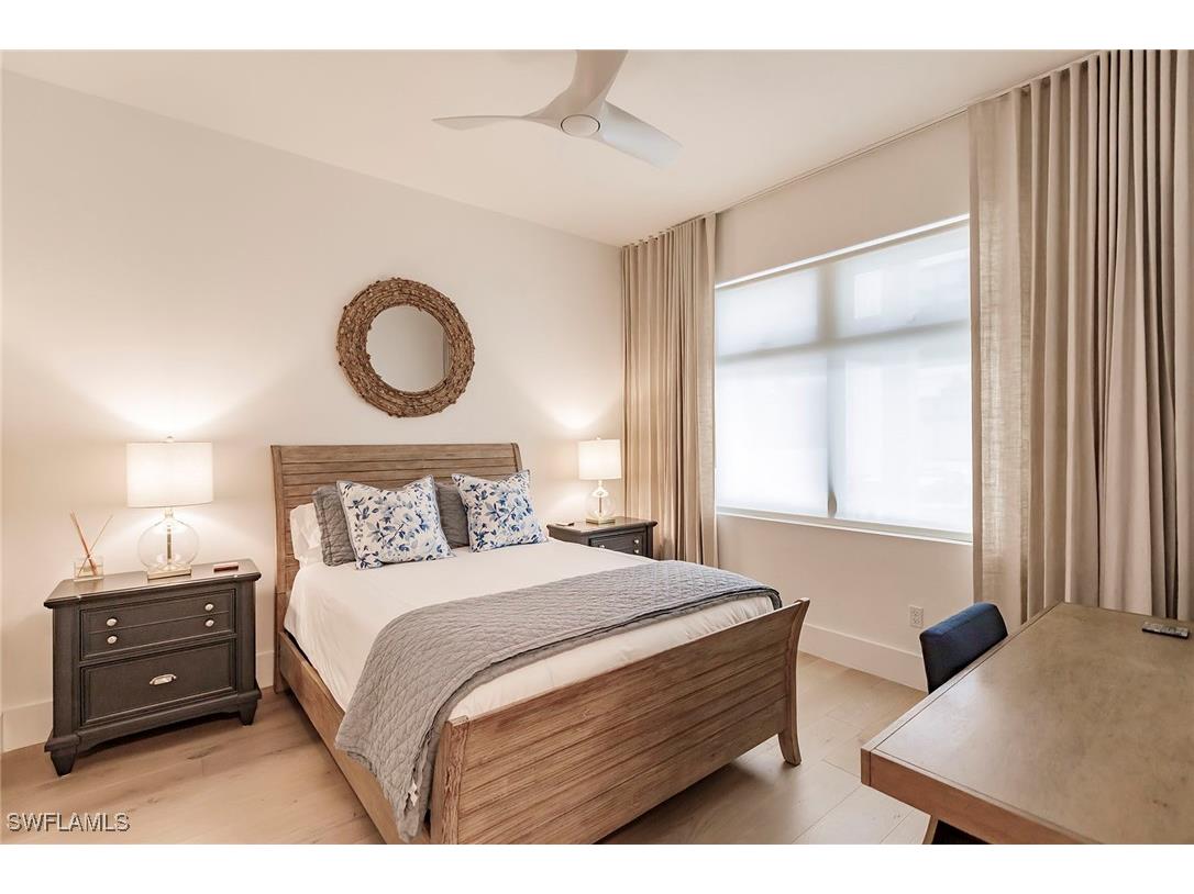 850 Central Avenue #203 Naples FL 34135 225060692 image21