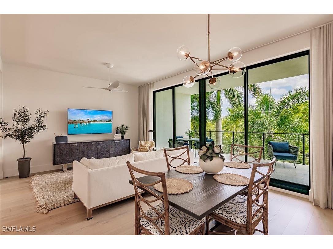 850 Central Avenue #203 Naples FL 34135 225060692 image7