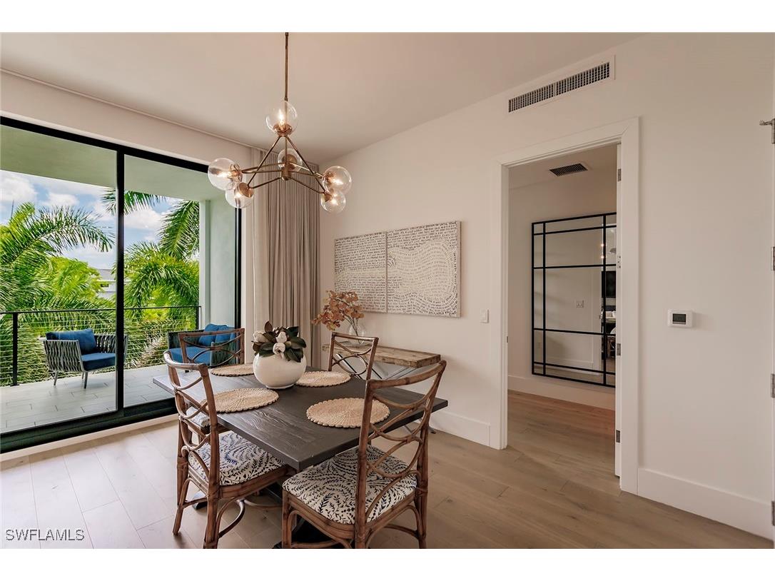 850 Central Avenue #203 Naples FL 34135 225060692 image8