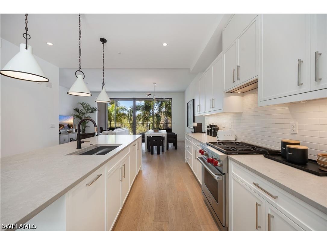 850 Central Avenue #204 Naples FL 34102 226013044 image2