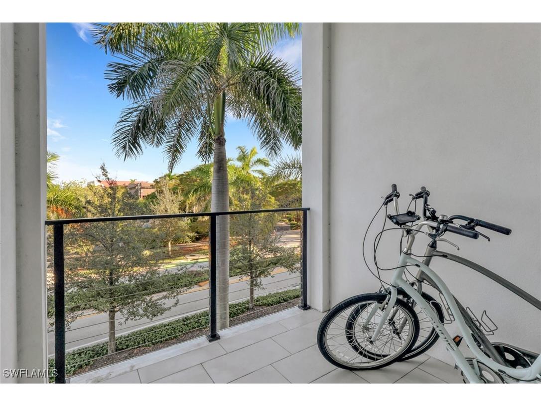 850 Central Avenue #205 Naples FL 34102 225075094 image30