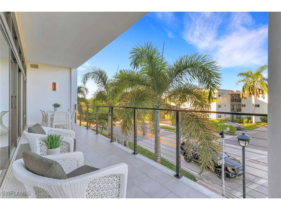 850 Central Avenue #205 Naples FL 34102 225075094 image32