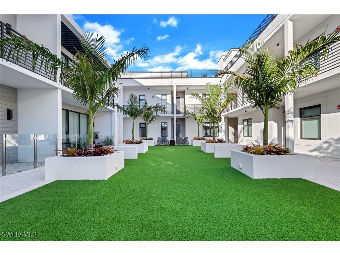 850 Central Avenue #205 Naples FL 34102 225075094 image37