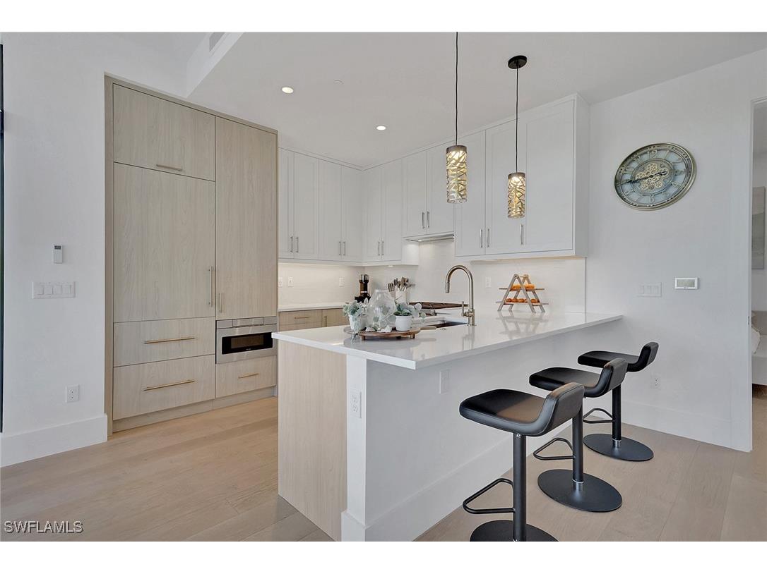 850 Central Avenue #205 Naples FL 34102 225075094 image7