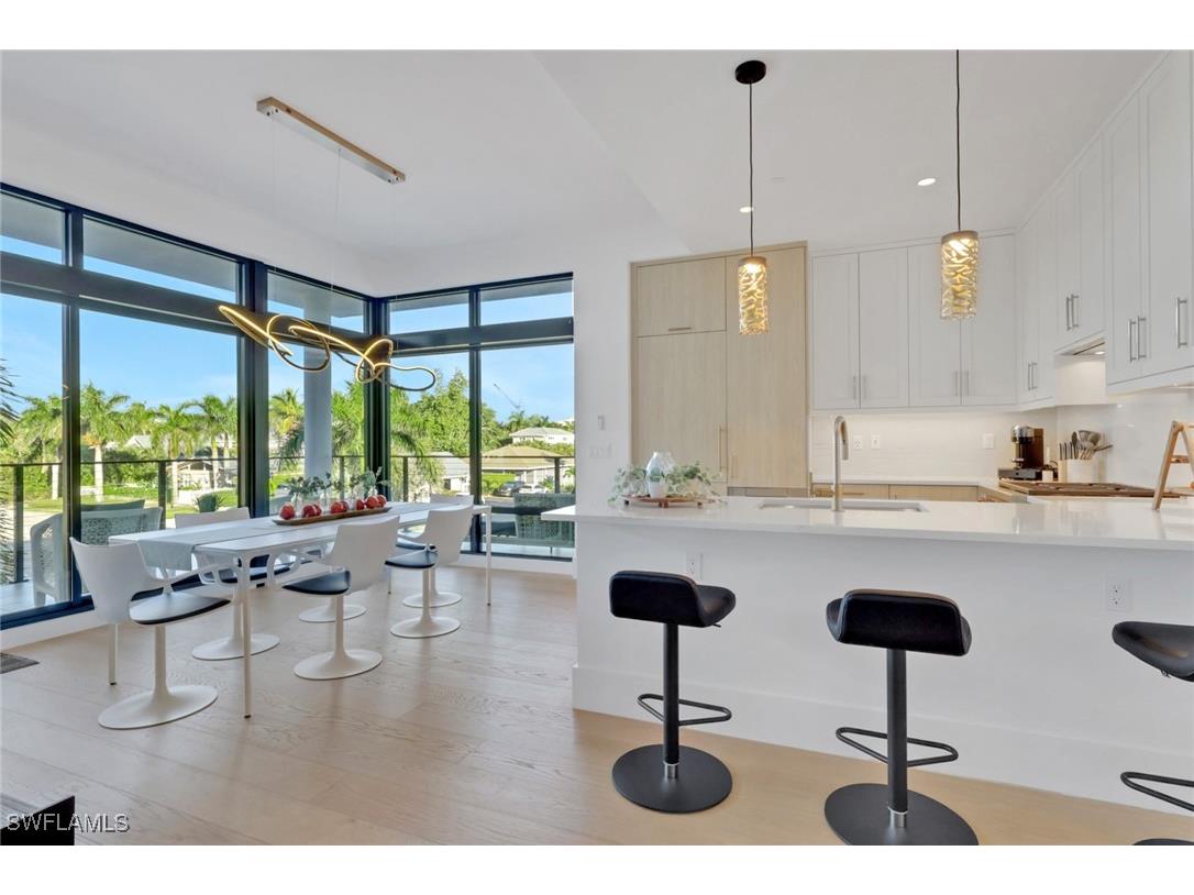 850 Central Avenue #205 Naples FL 34102 225075094 image8