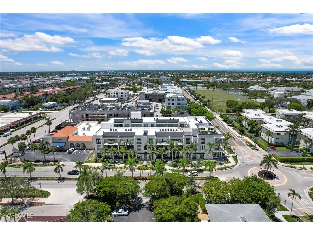 850 Central Avenue #207 Naples FL 34102 224102517 image30
