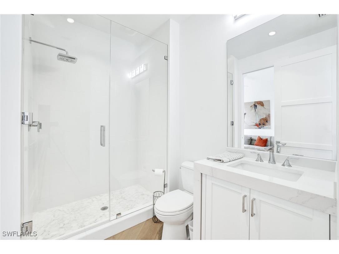 850 Central Avenue #207 Naples FL 34102 225061779 image17