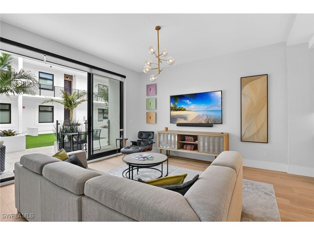 850 Central Avenue #208 Naples FL 34102 226004727 image15