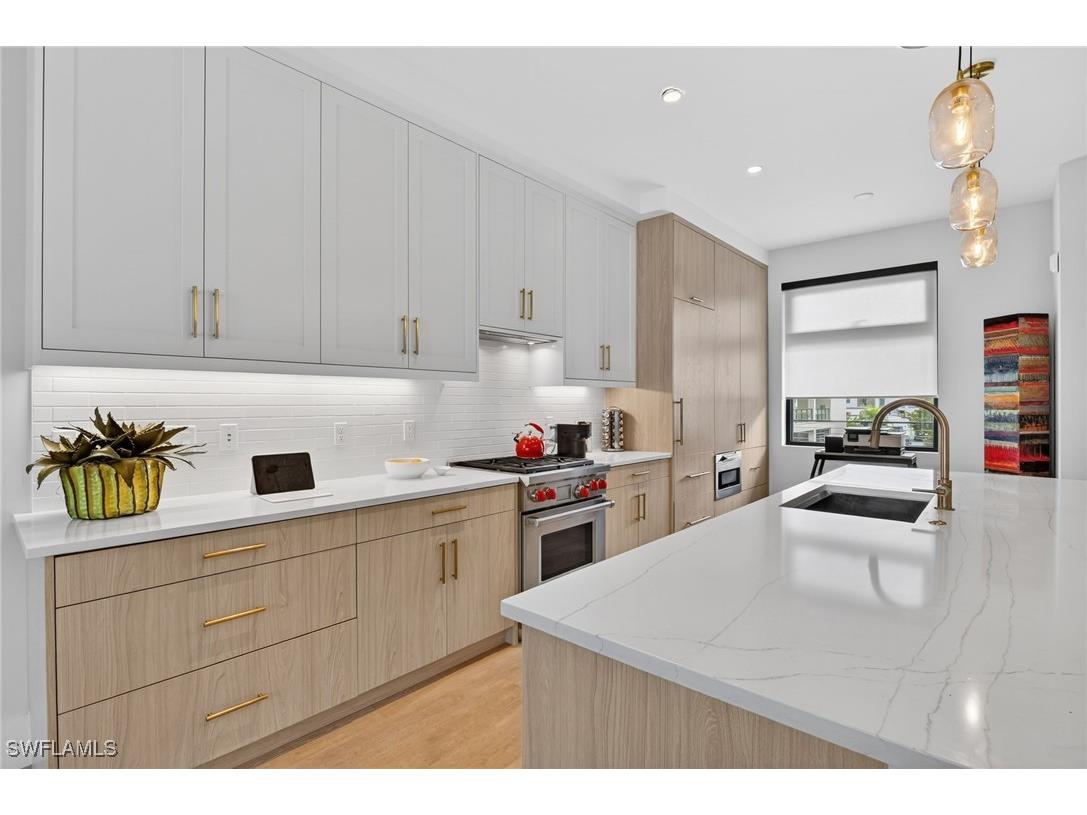 850 Central Avenue #208 Naples FL 34102 226004727 image18