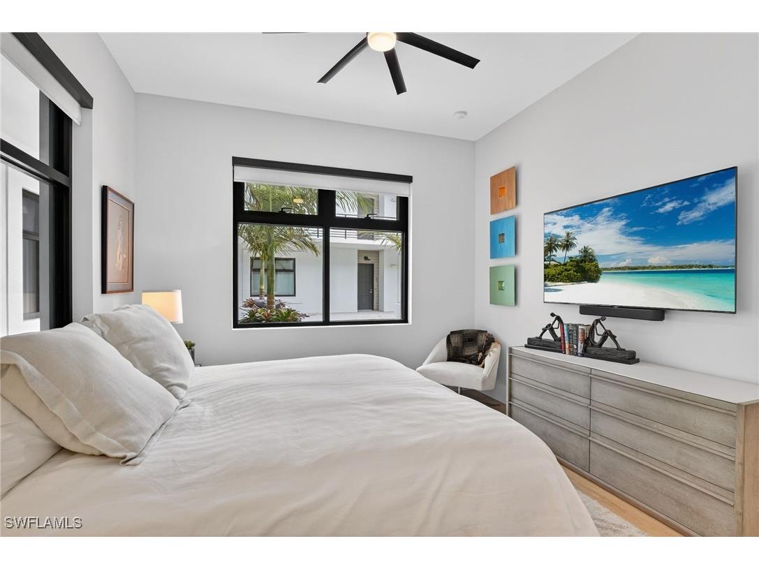 850 Central Avenue #208 Naples FL 34102 226004727 image27