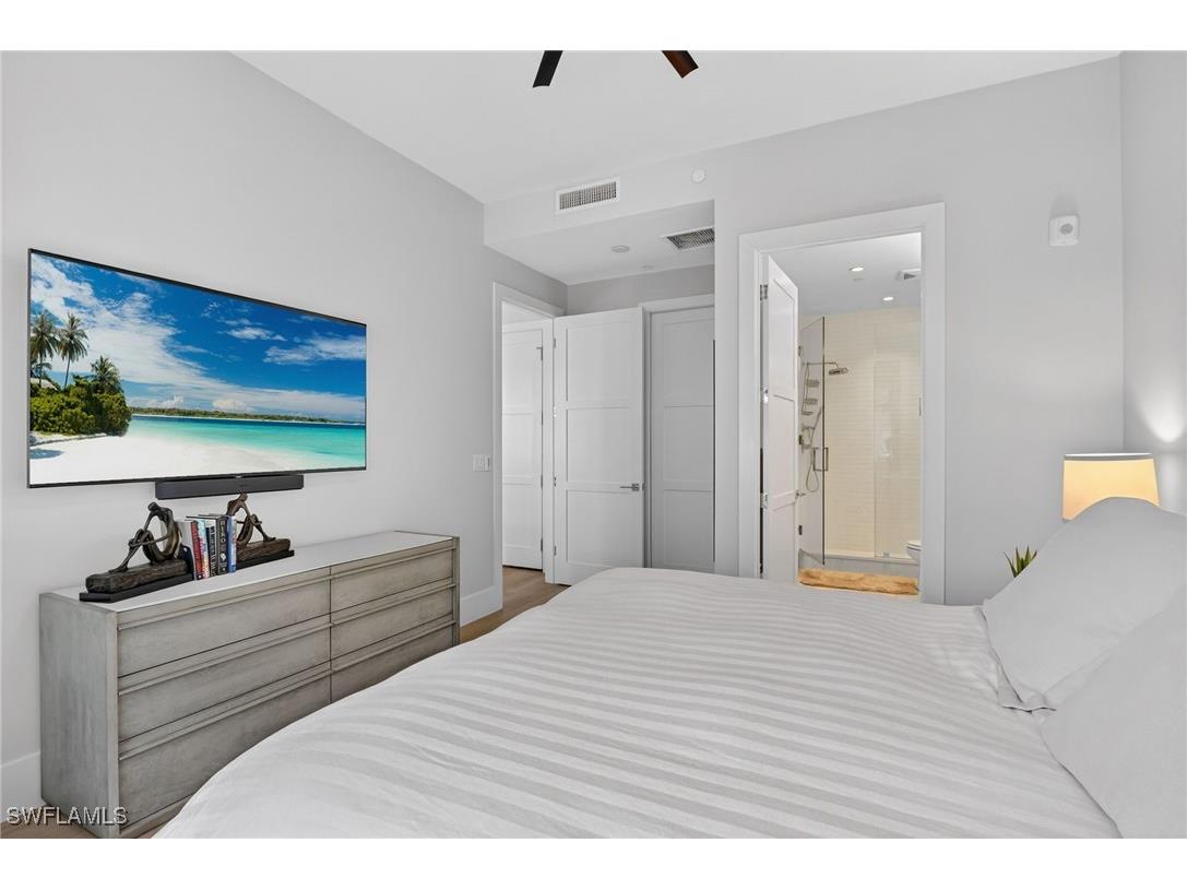 850 Central Avenue #208 Naples FL 34102 226004727 image28