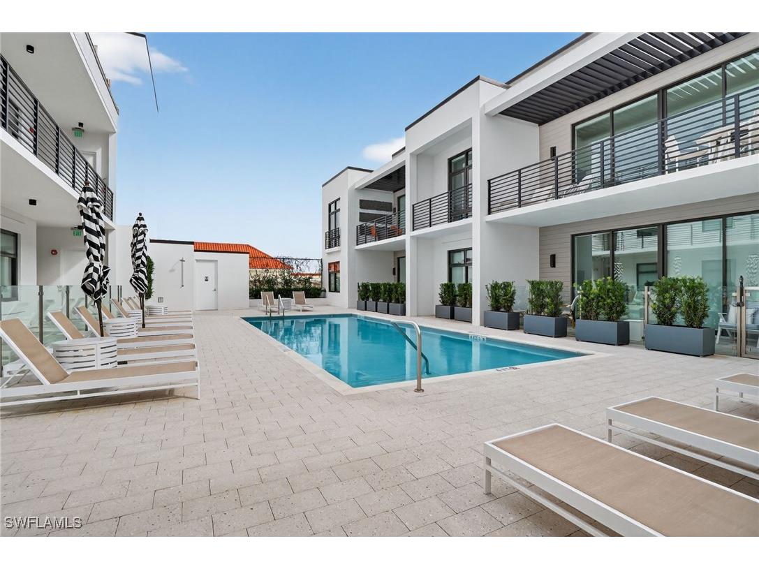 850 Central Avenue #208 Naples FL 34102 226004727 image44