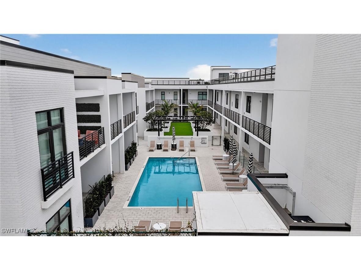 850 Central Avenue #208 Naples FL 34102 226004727 image5