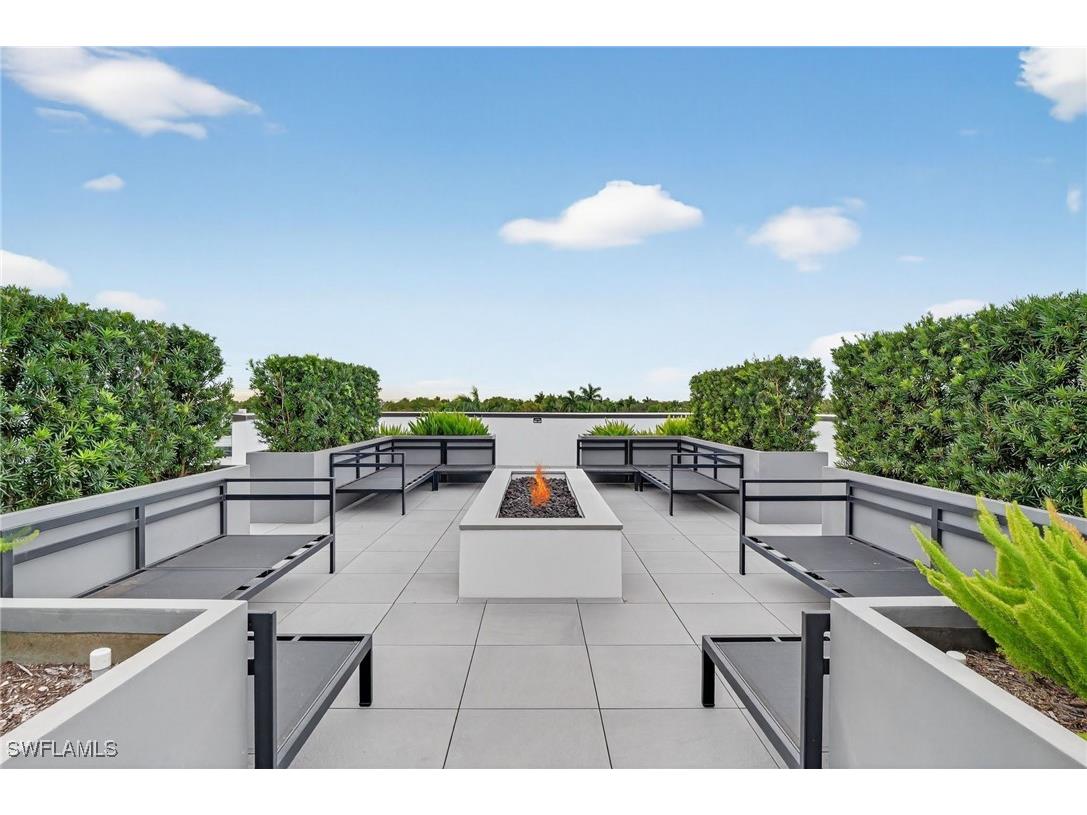 850 Central Avenue #208 Naples FL 34102 226004727 image8