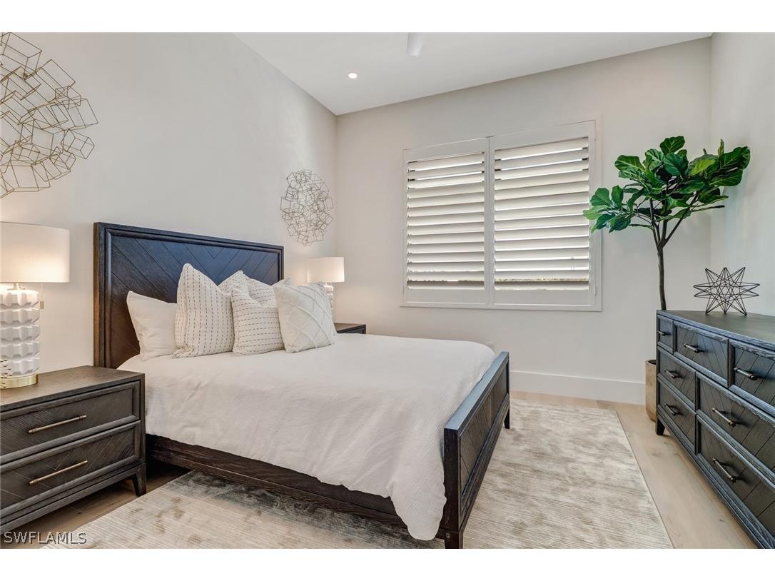 850 Central Avenue #209 Naples FL 34102 226007807 image18