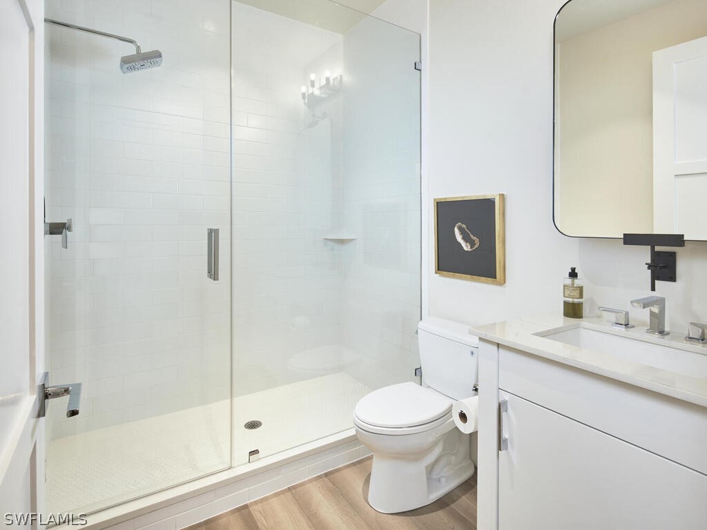 850 Central Avenue #301 Naples FL 34102 226008186 image16