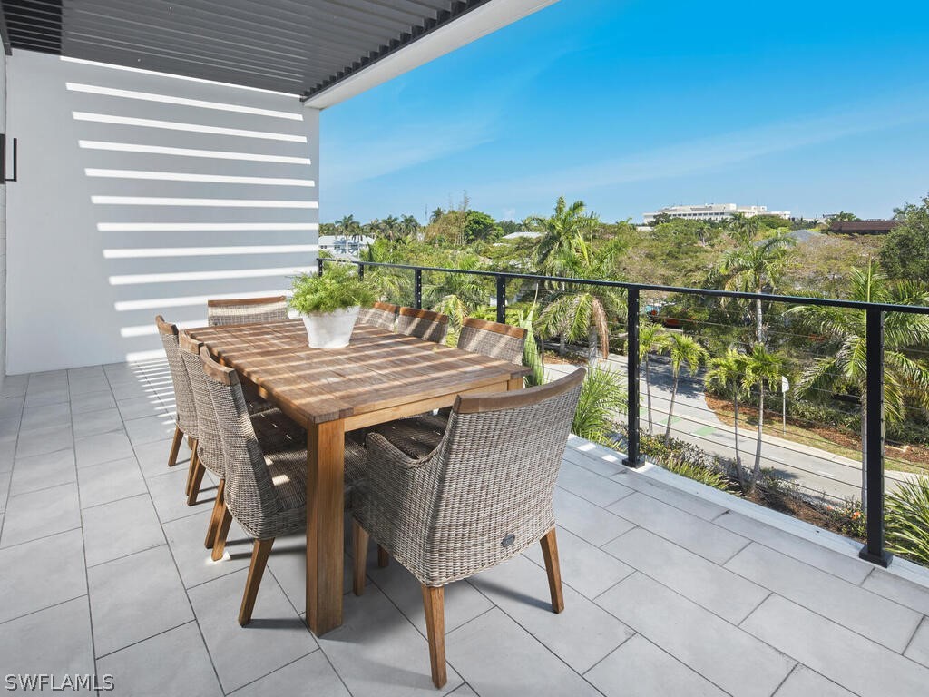 850 Central Avenue #301 Naples FL 34102 226008186 image19