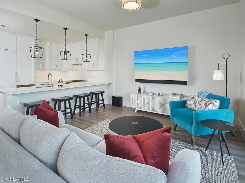 850 Central Avenue #301 Naples FL 34102 226008186 image7