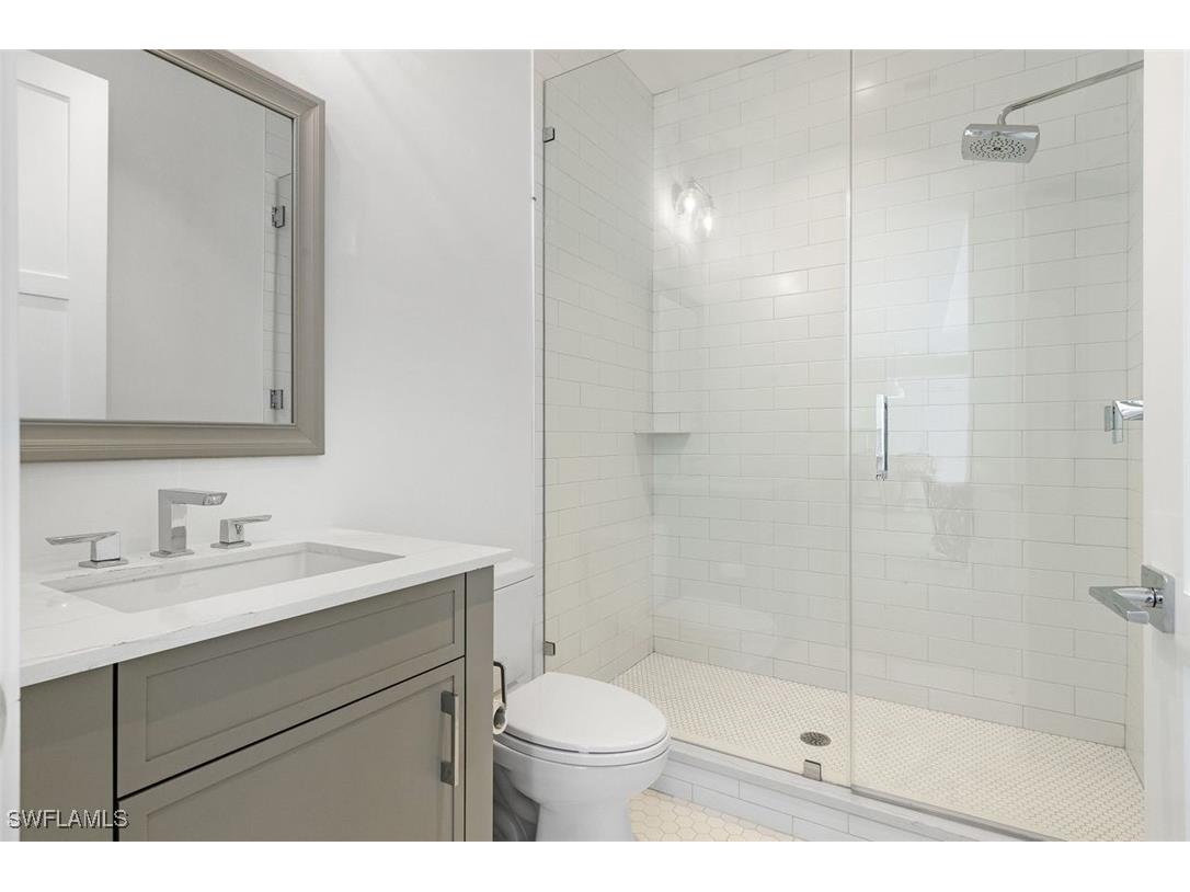 850 Central Avenue #305 Naples FL 34102 225075922 image14