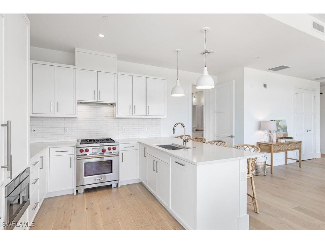 850 Central Avenue #305 Naples FL 34102 225075922 image7