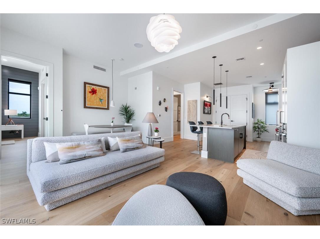 850 Central Avenue #311 Naples FL 34102 226009017 image12