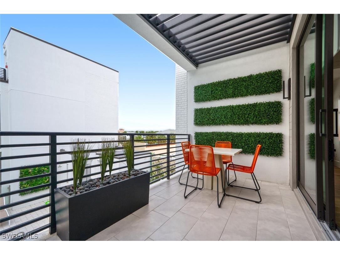 850 Central Avenue #311 Naples FL 34102 226009017 image24