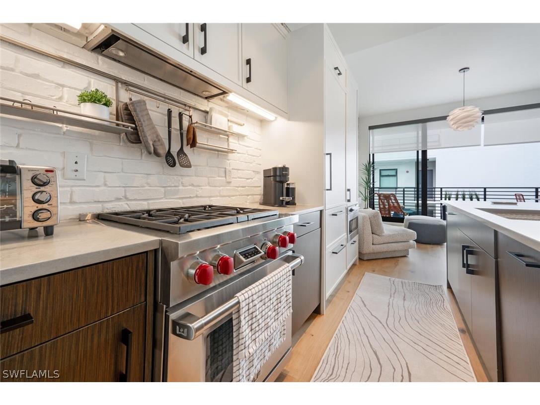 850 Central Avenue #311 Naples FL 34102 226009017 image5