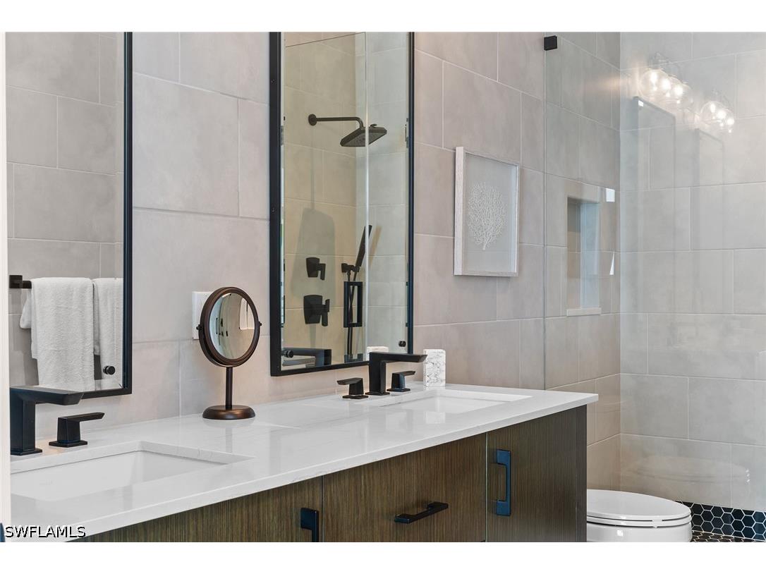 850 Central Avenue #311 Naples FL 34102 226019603 image16