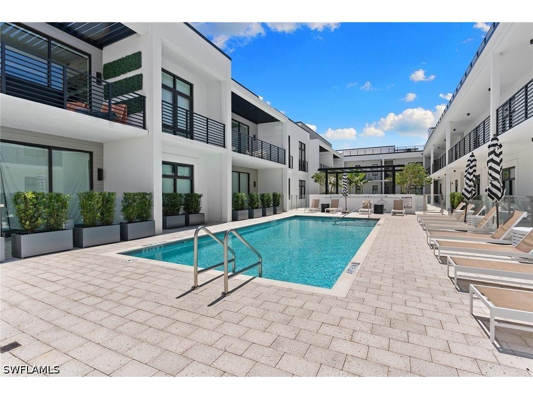 850 Central Avenue #311 Naples FL 34102 226019603 image26