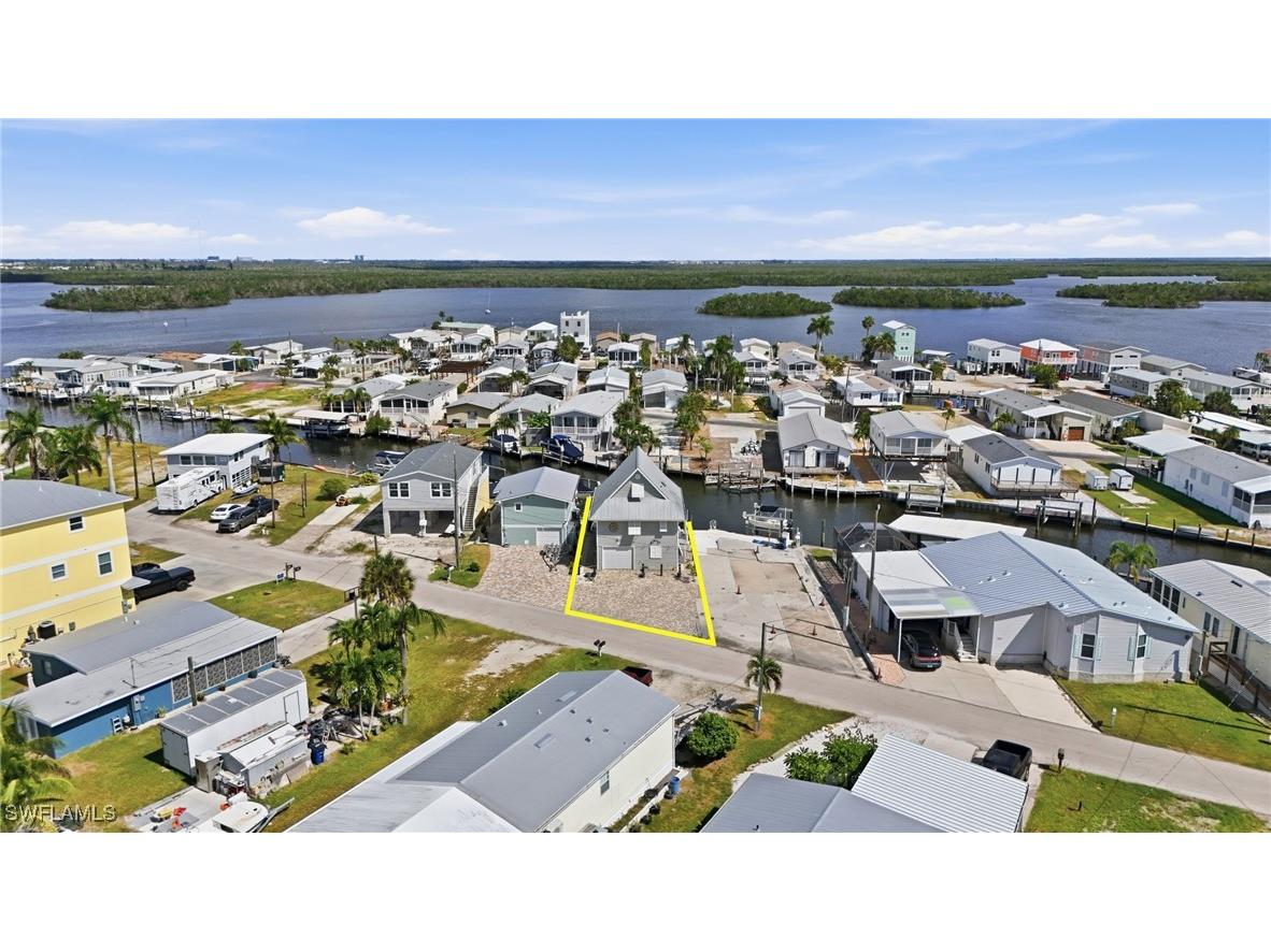 850 Oak Street Fort Myers Beach FL 33931 225075493 image6