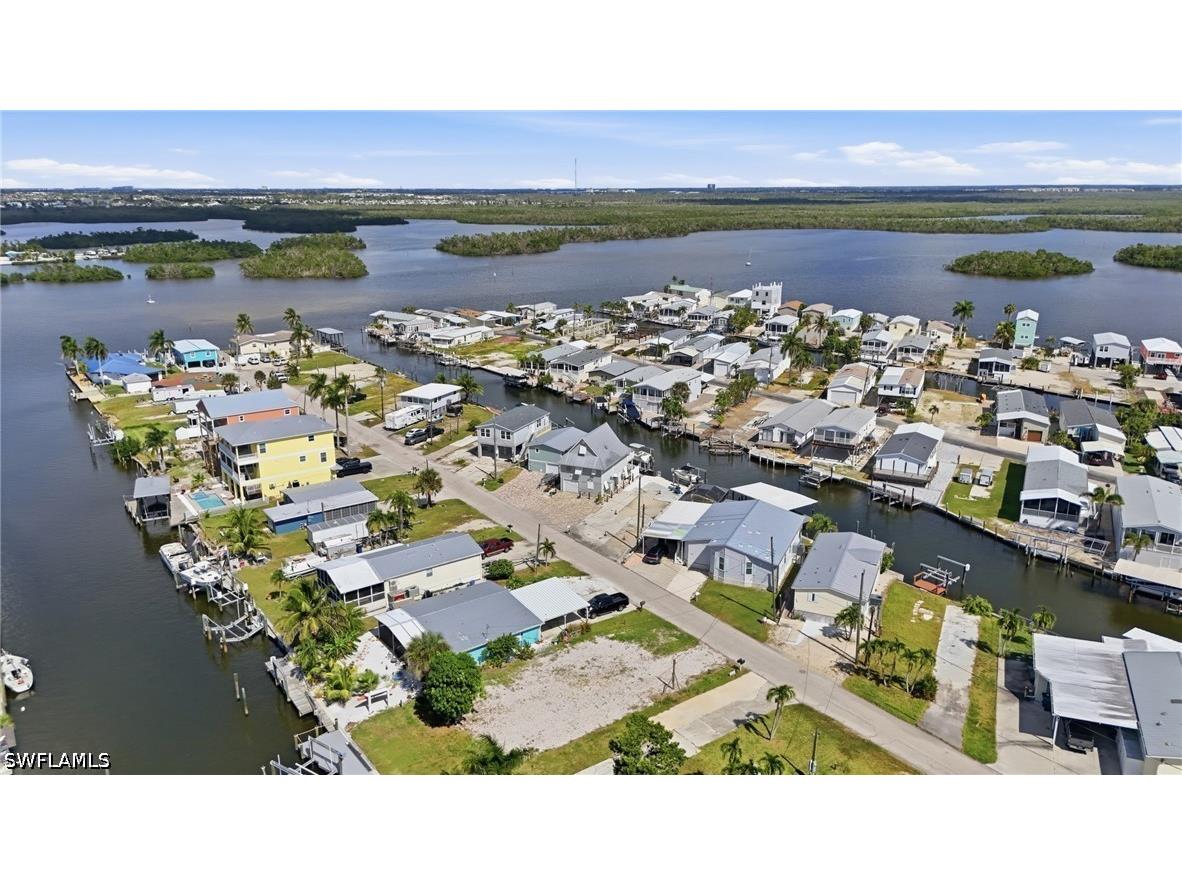 850 Oak Street Fort Myers Beach FL 33931 226021632 image32