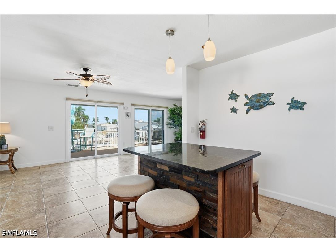 850 Oak Street Fort Myers Beach FL 33931 226021632 image4