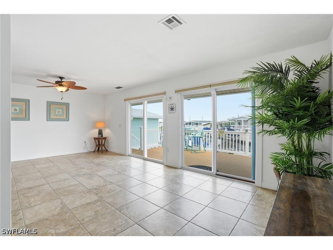 850 Oak Street Fort Myers Beach FL 33931 226021632 image6