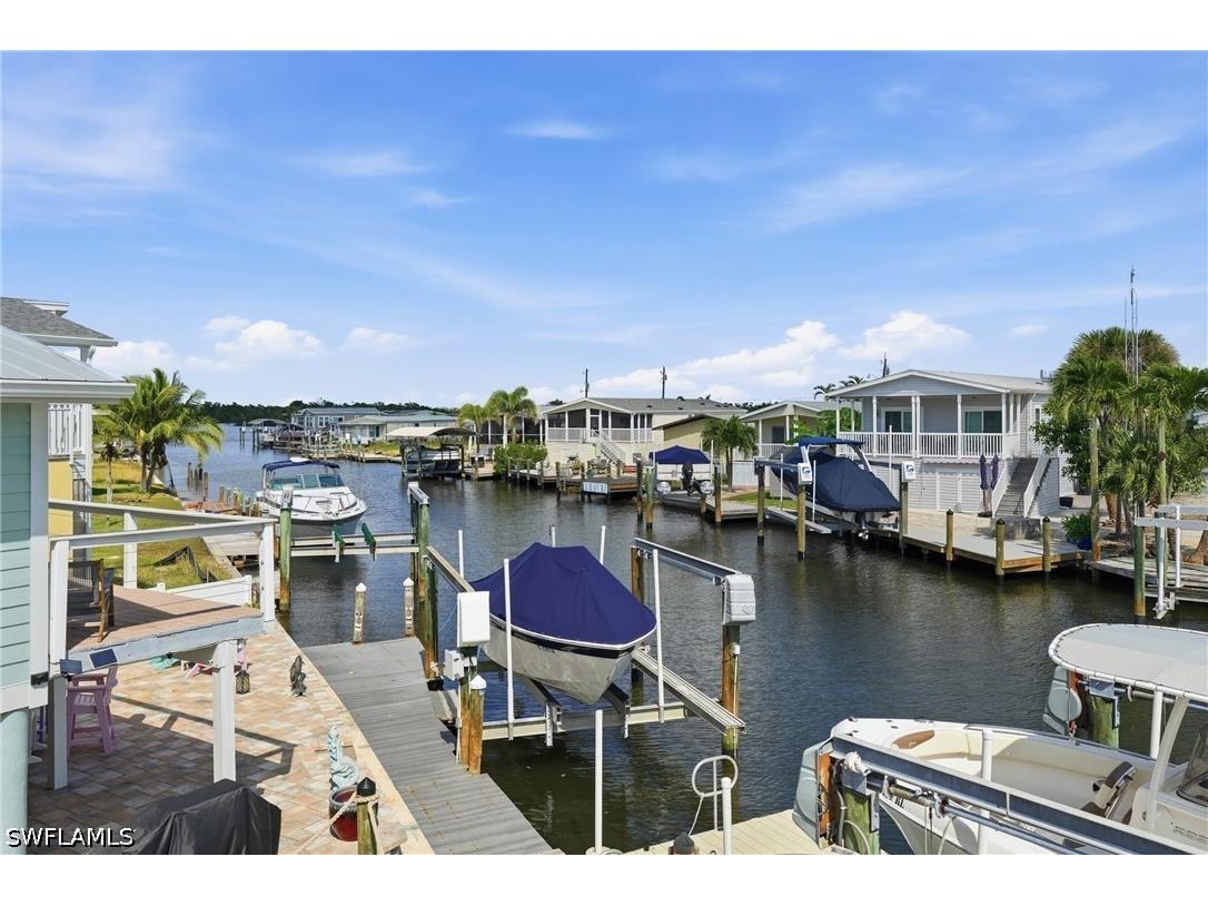 850 Oak Street Fort Myers Beach FL 33931 226021632 image8